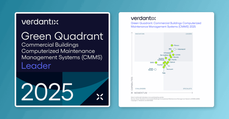 Green quadrant leader badge and rankings